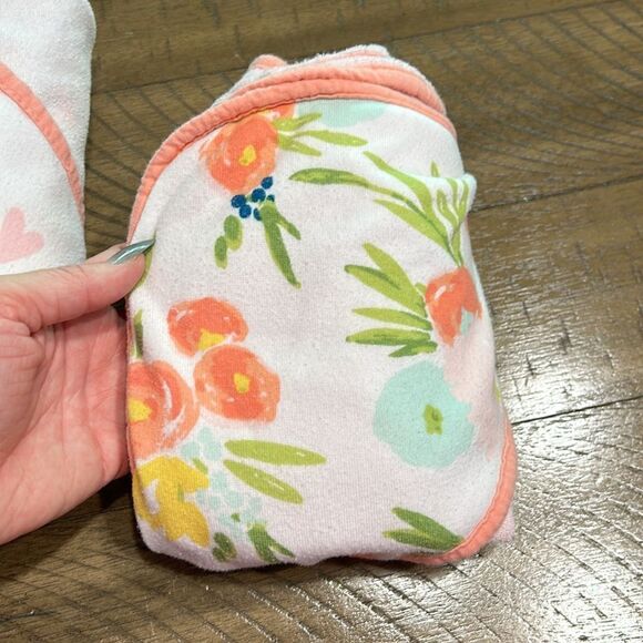 (3/$15) 3 Cloud Island infant baby hooded towels - Picture 2 of 4